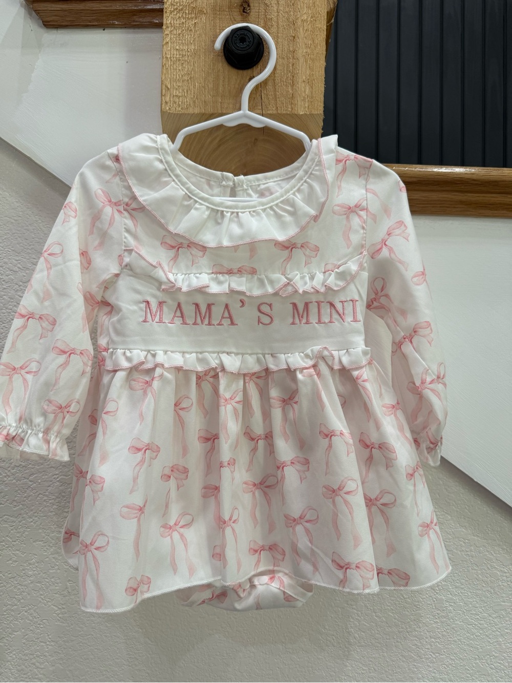 Mama's Mini Pink Bow Long-Sleeve Baby Dress